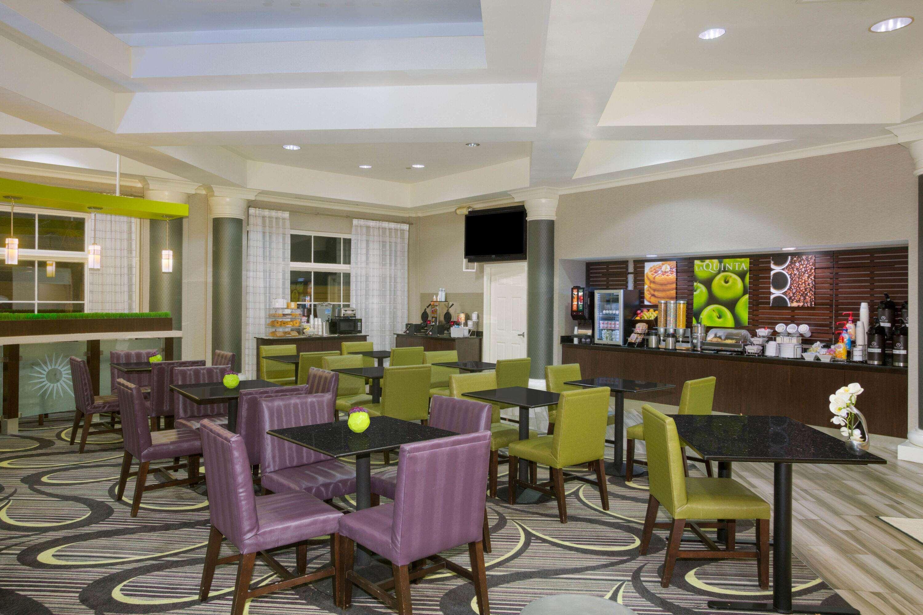 La Quinta By Wyndham St. Louis Westport Hotel Maryland Heights Exterior foto