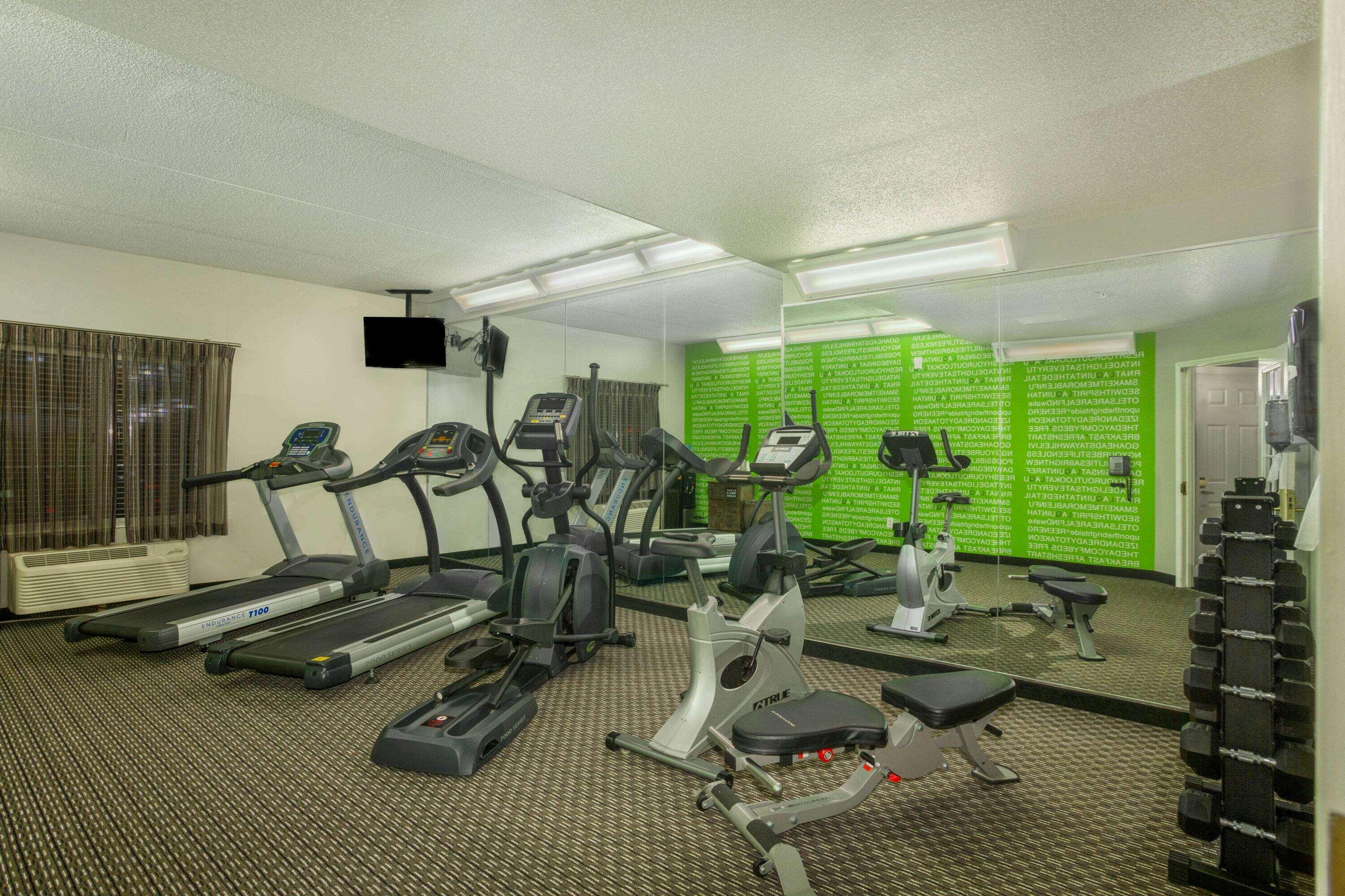 La Quinta By Wyndham St. Louis Westport Hotel Maryland Heights Exterior foto