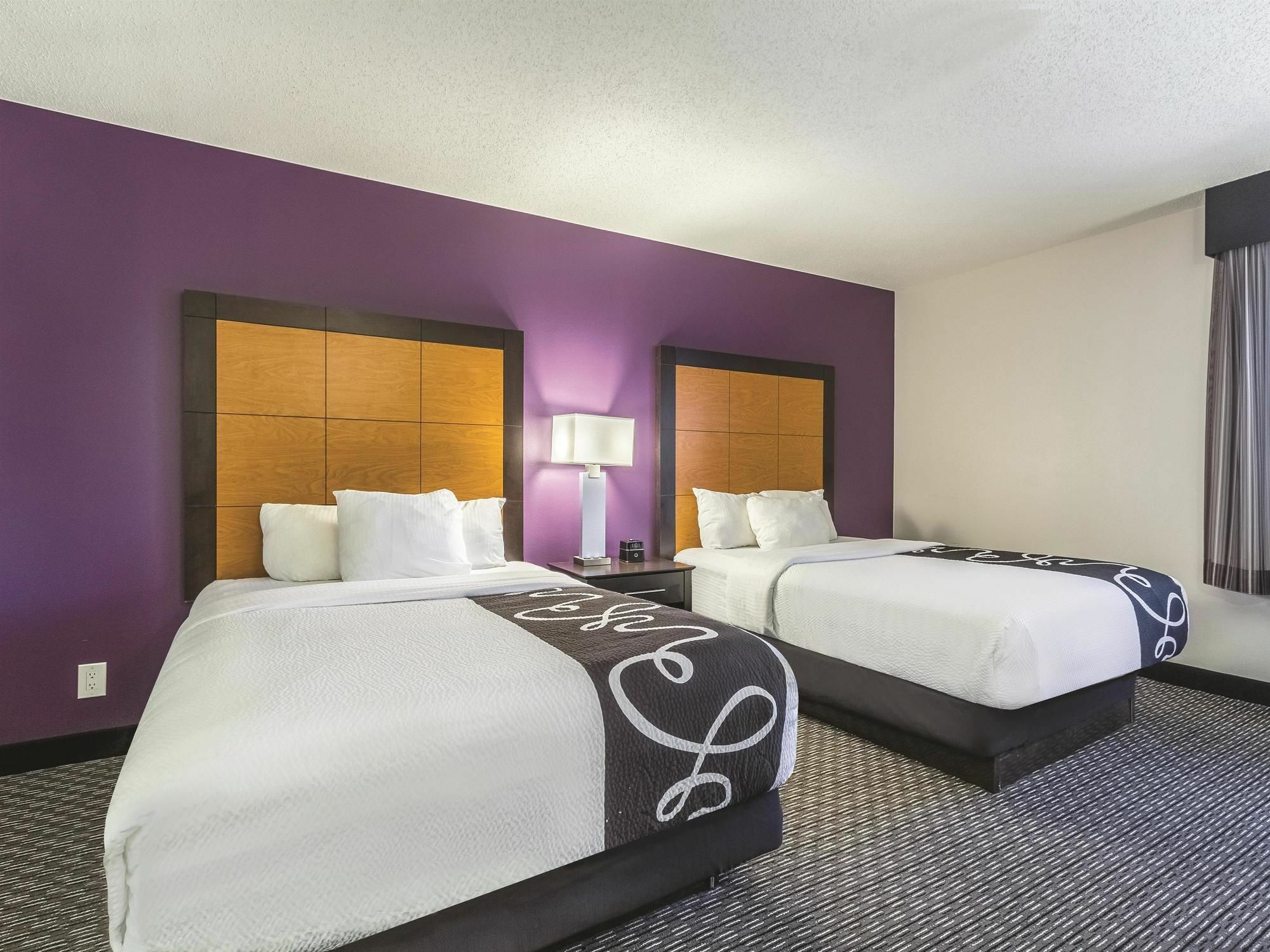 La Quinta By Wyndham St. Louis Westport Hotel Maryland Heights Exterior foto